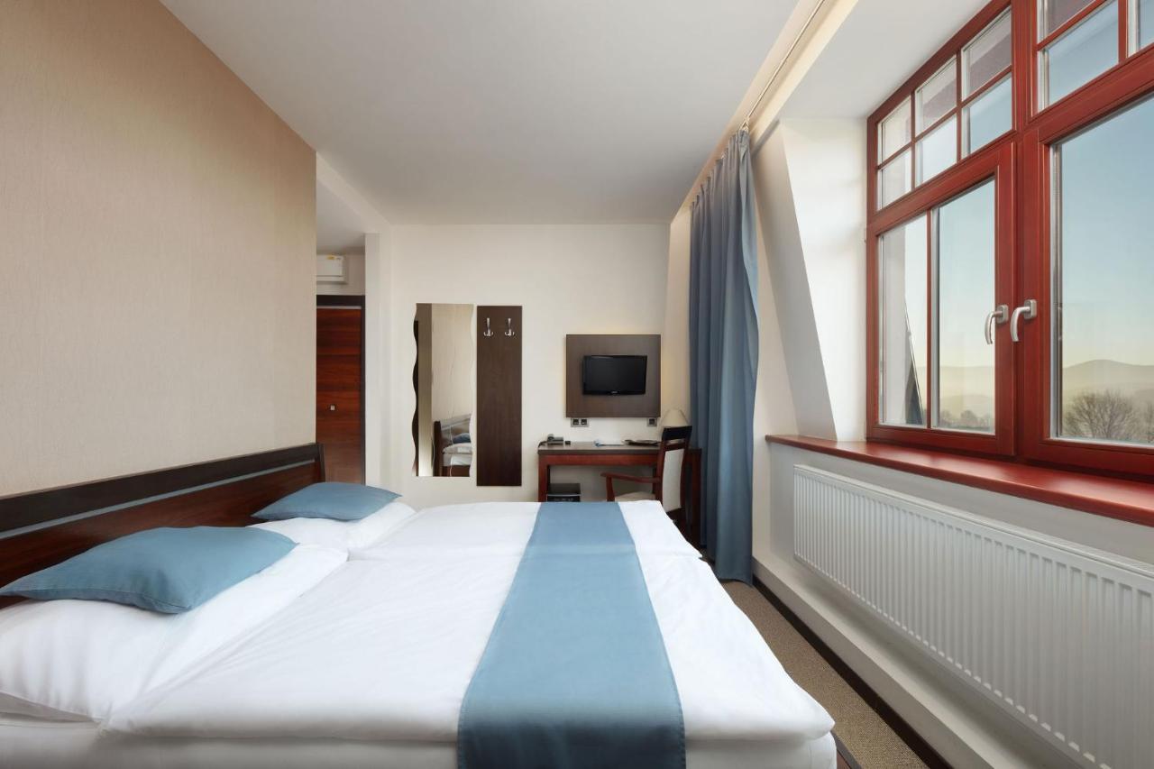 Hotel Slunny Dvur Jeseník Eksteriør bilde