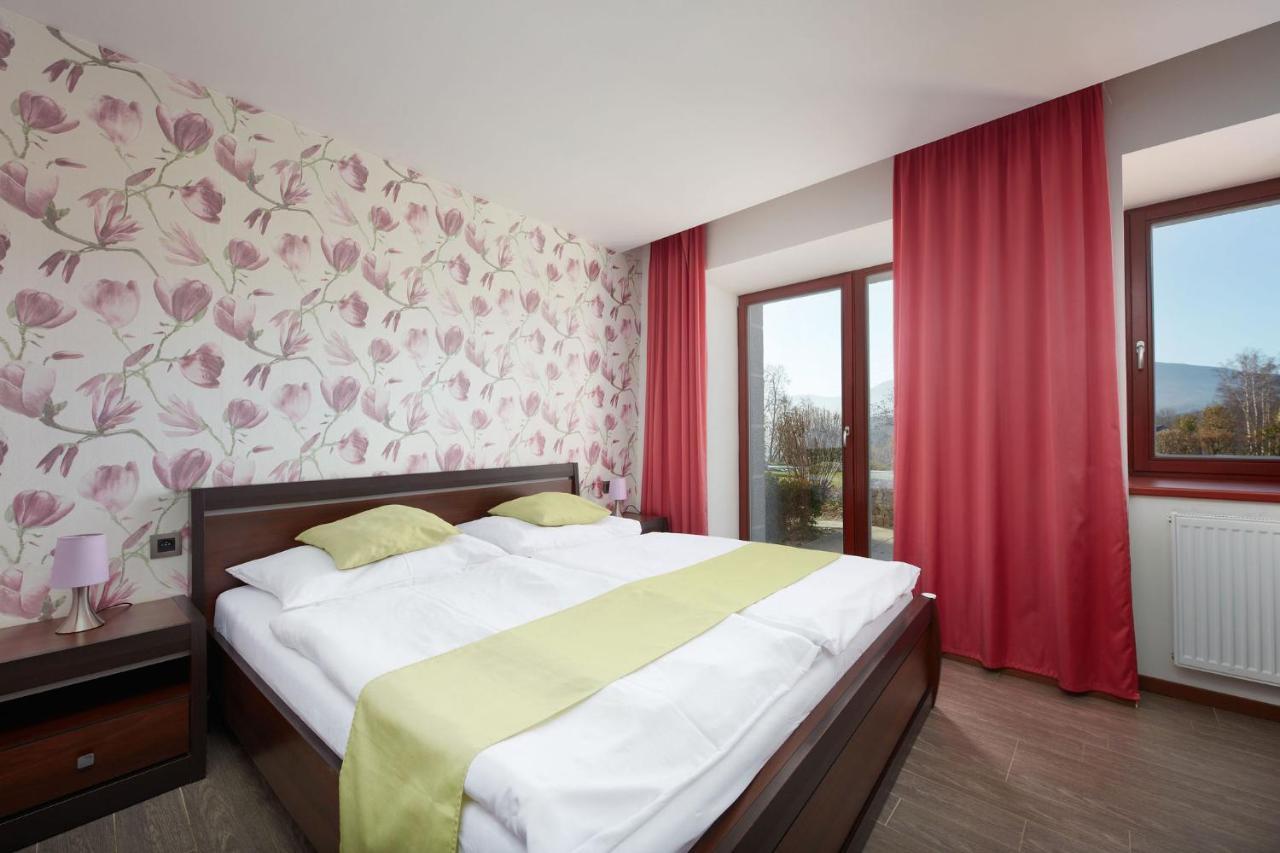 Hotel Slunny Dvur Jeseník Eksteriør bilde