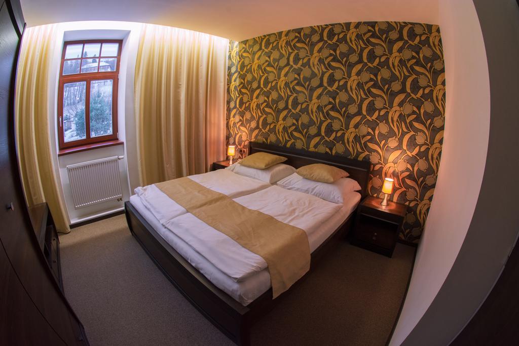 Hotel Slunny Dvur Jeseník Eksteriør bilde